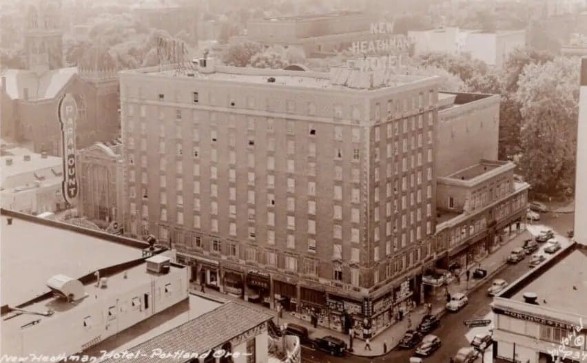 c.1950 New Heathman Hotel in Portland Oregon