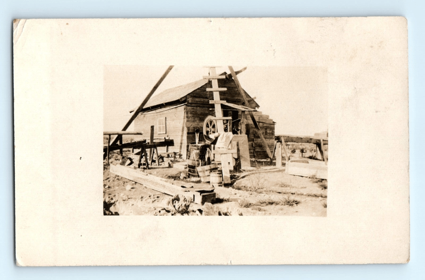 c.1900 Eastern WA/OR Settlers Cabin Homestead Real Photo Postcard RPPC